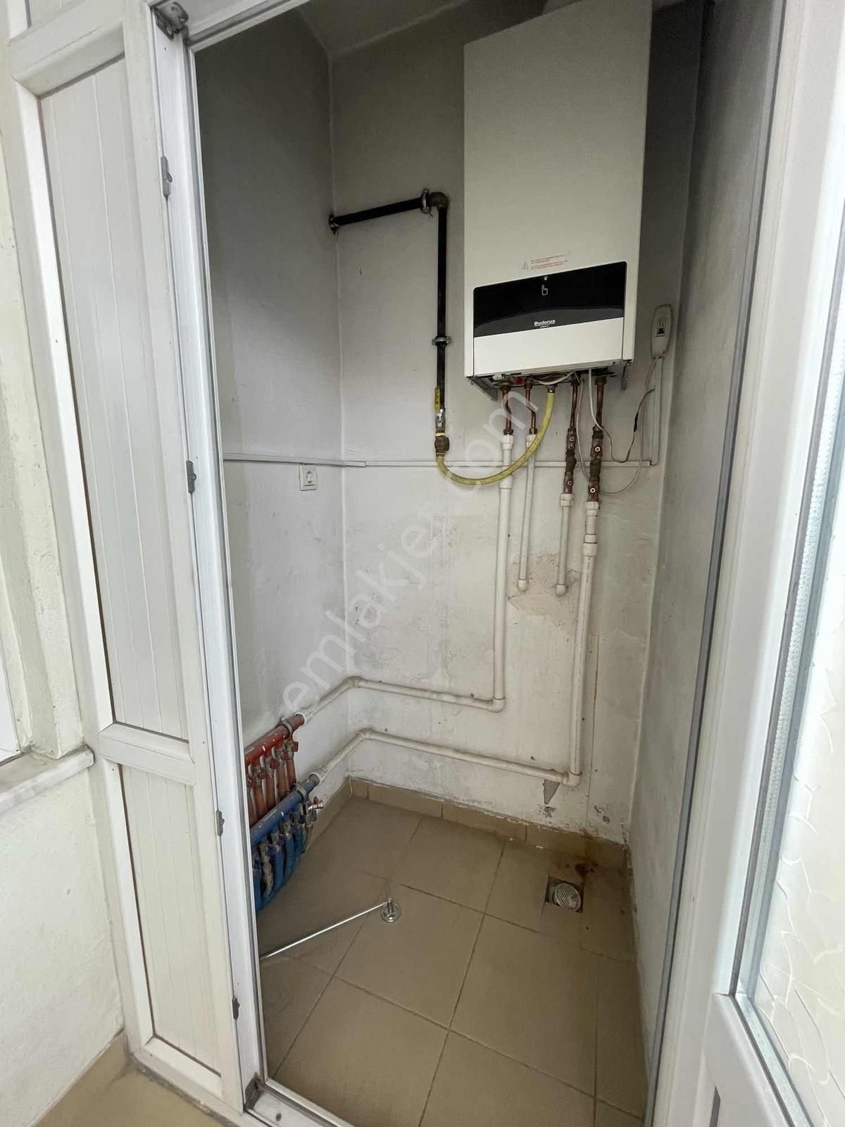 Tacettin Veli Mahallesinde Merkezde 4+1 Satılık Daire - Görsel 20