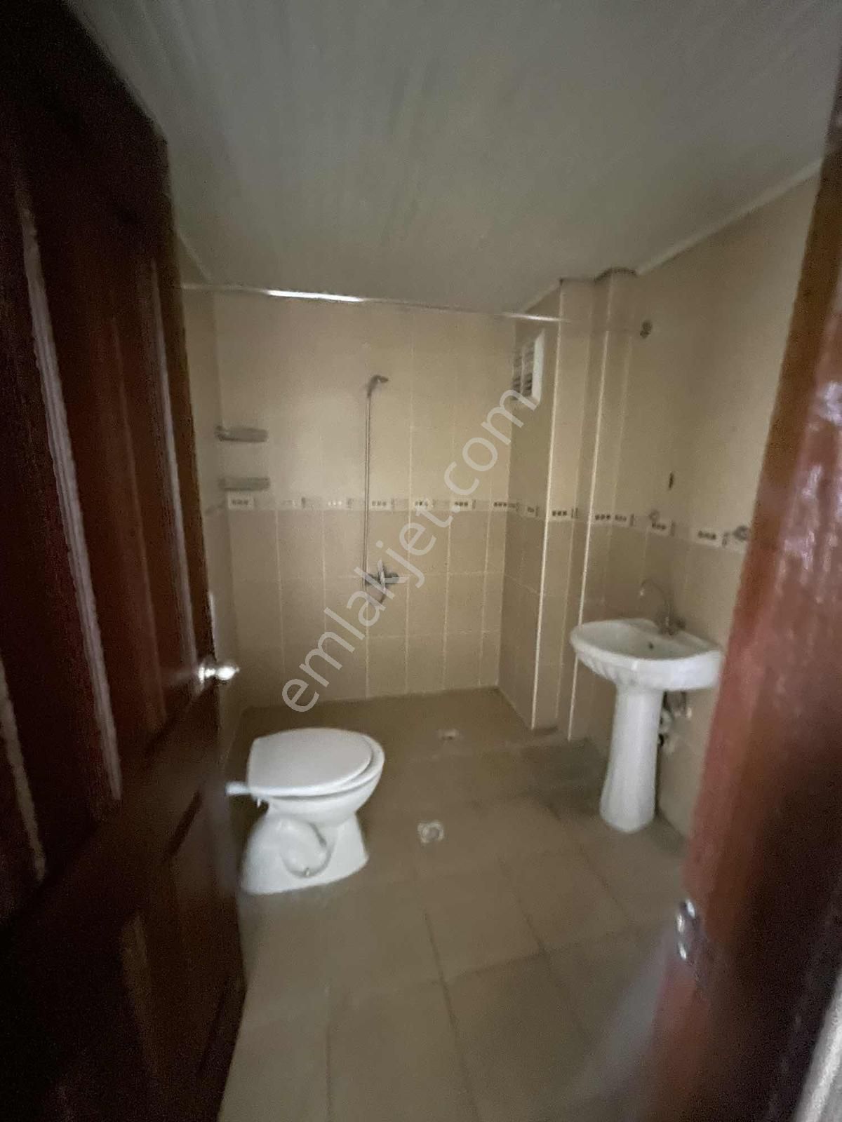 Tacettin Veli Mahallesinde Merkezde 4+1 Satılık Daire - Görsel 7