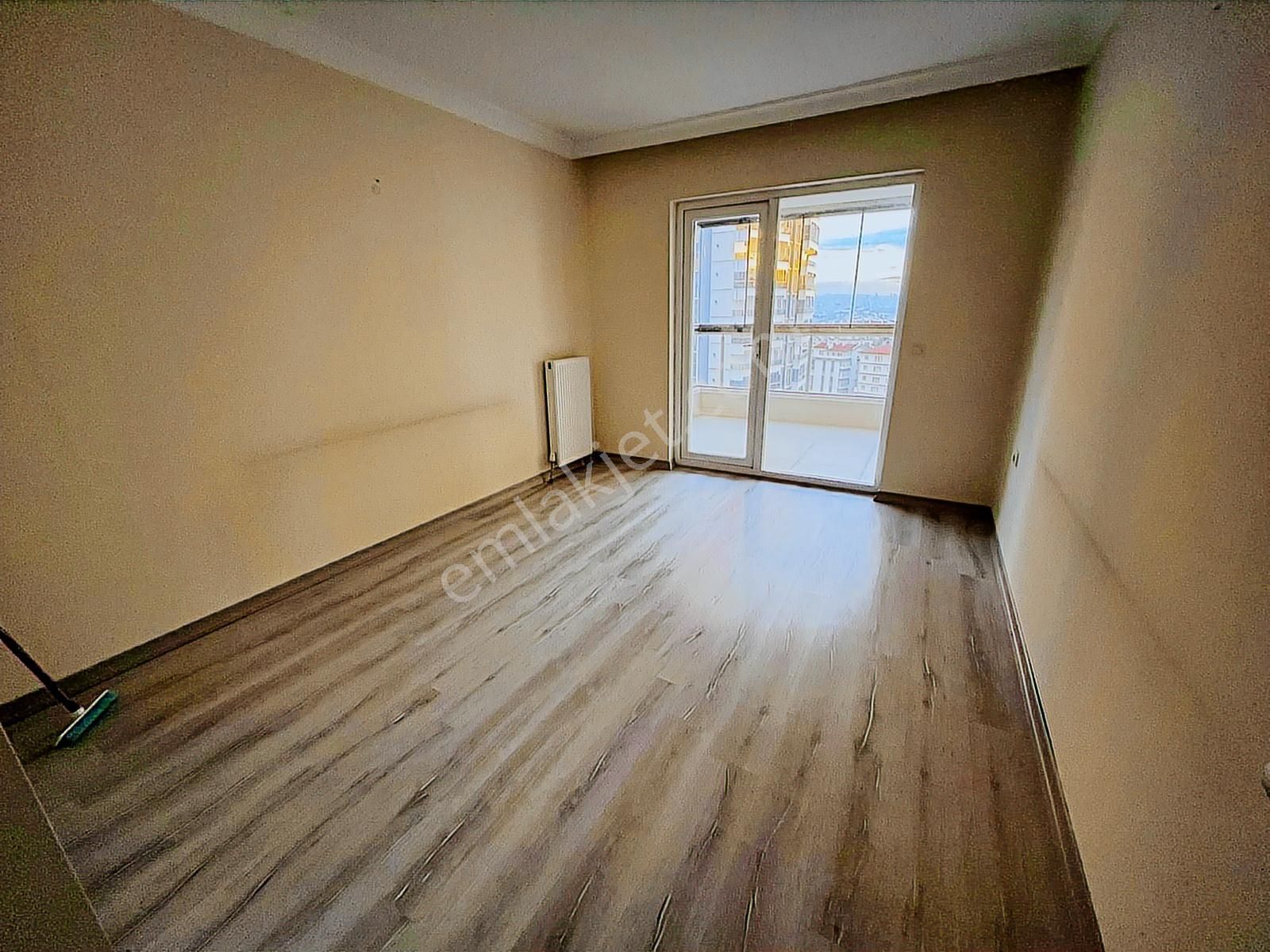 Pamuklar'da Site İçerisinde 3+1 Full Yapılı Ara Katta Kiralık - Görsel 16