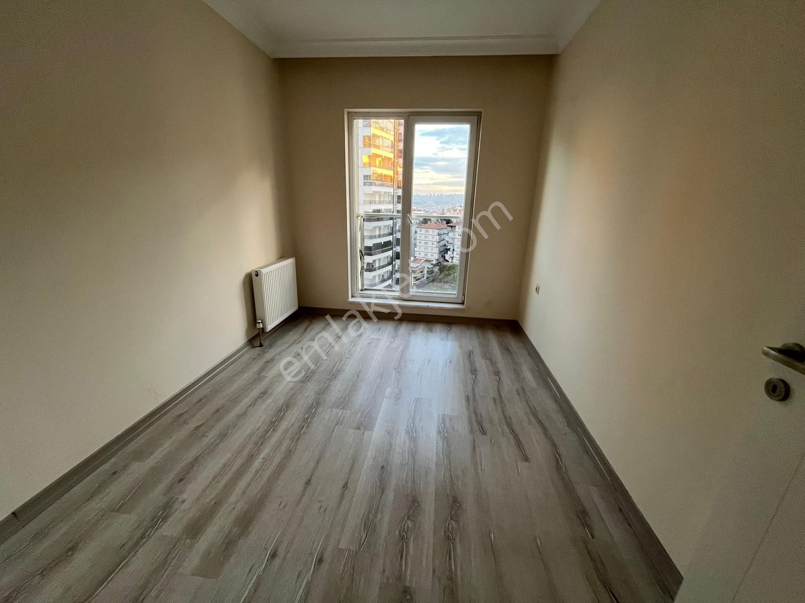 Pamuklar'da Site İçerisinde 3+1 Full Yapılı Ara Katta Kiralık - Görsel 23