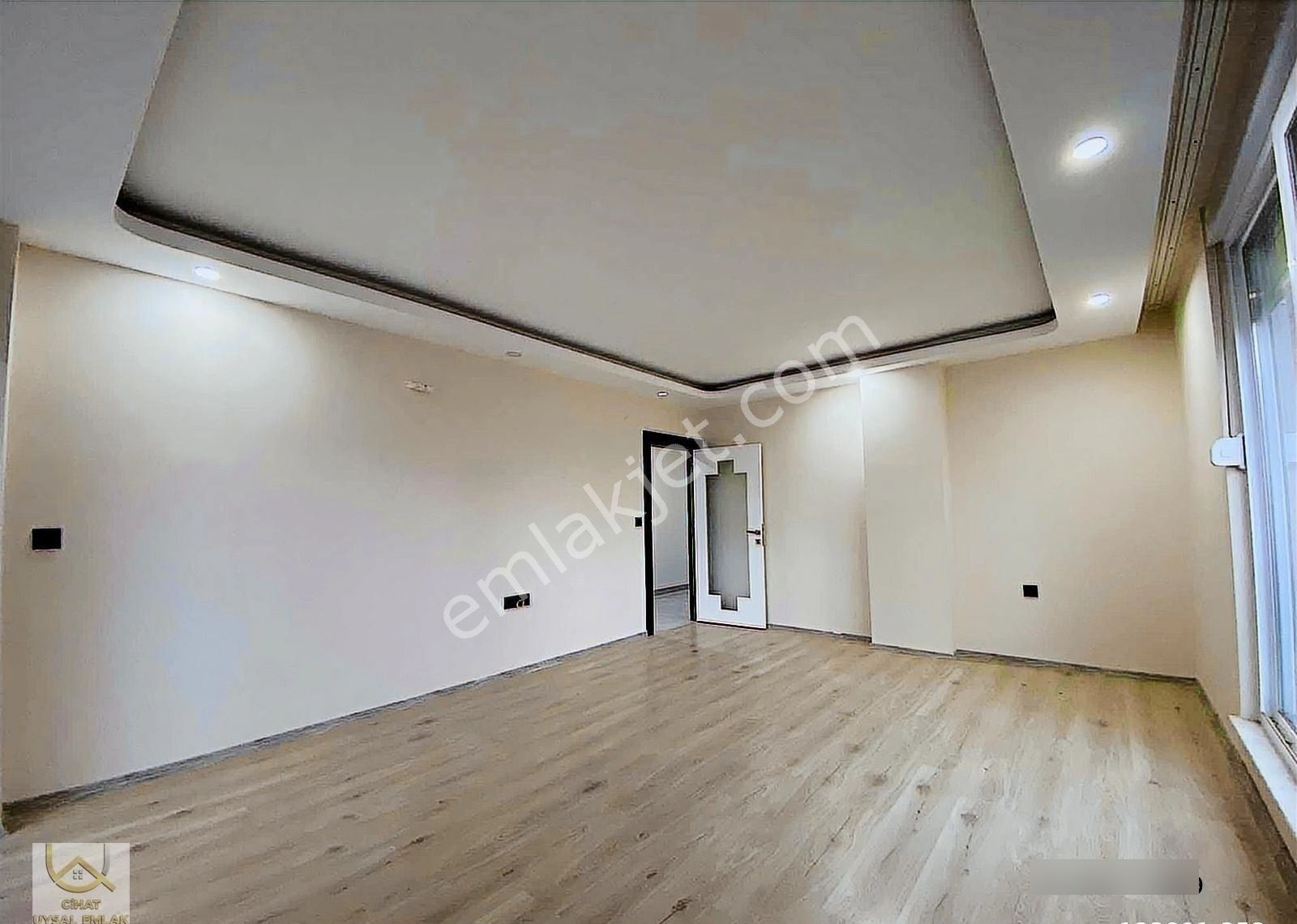 Çankaya Mahallesinde Havuzlu Tekli Blok 2+1 Kiralık Daire - Görsel 3