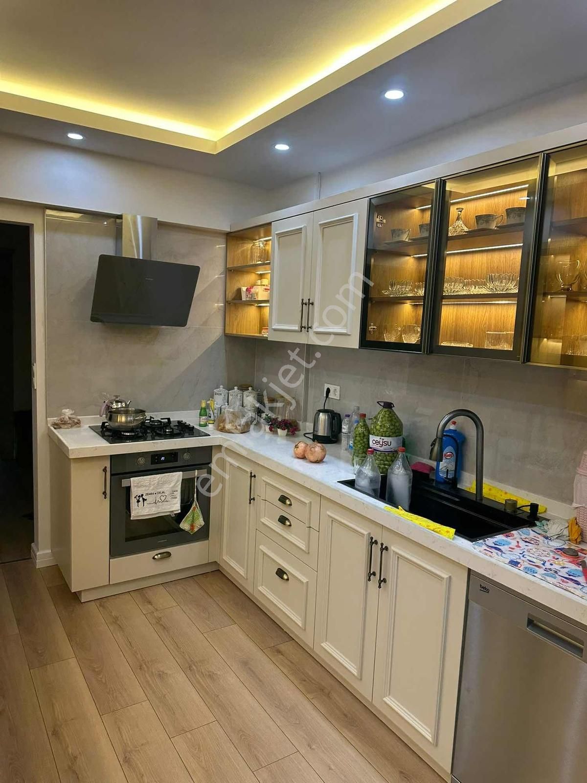 Muratpaşa Milli Egemenlik Caddesi Üzerinde Satılık 3+1 Daiere - Görsel 25