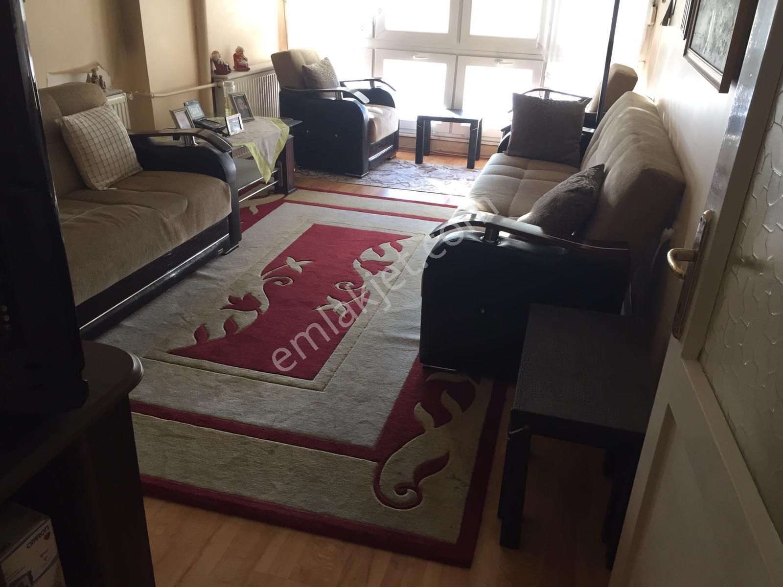 İzmirspor Metro Okul Hastane Yakını Caddeyanı Eşyalı - Görsel 2