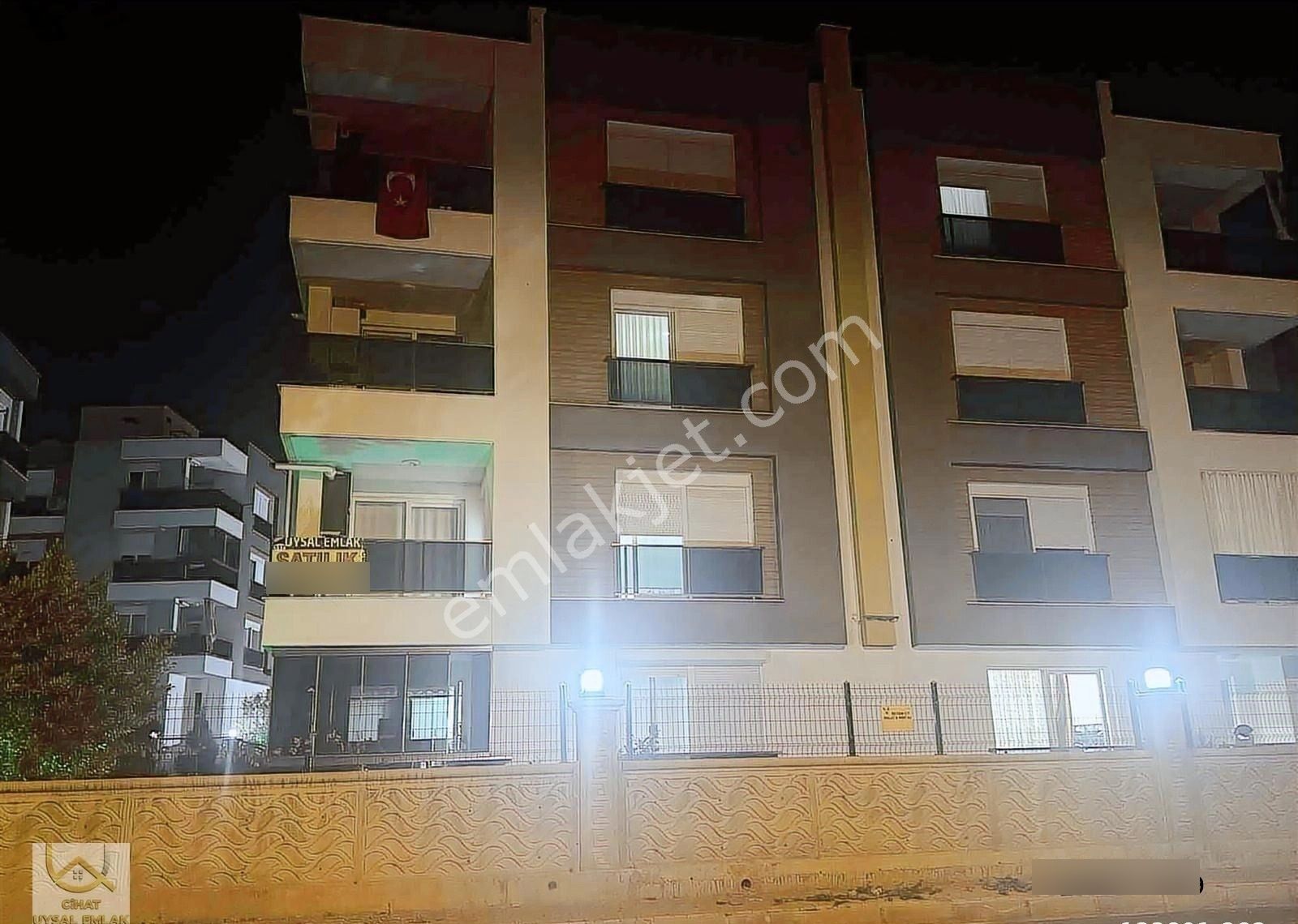 Göçerler Mahallesinde Tramvaya Yakın 3+1 Lüx Satılık Daire