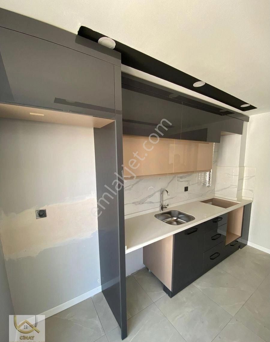 Erenköy Mahallesinde 2+1 Lüks Daire - Görsel 8