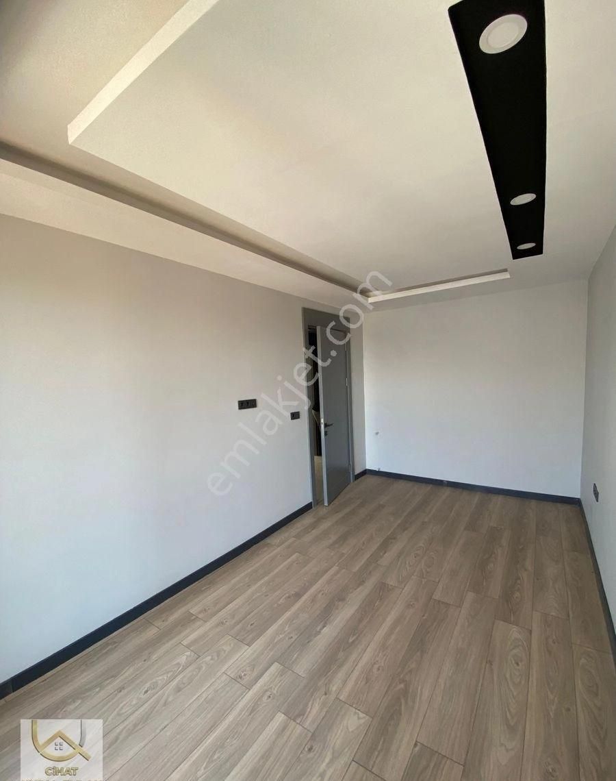 Erenköy Mahallesinde 2+1 Lüks Daire - Görsel 12