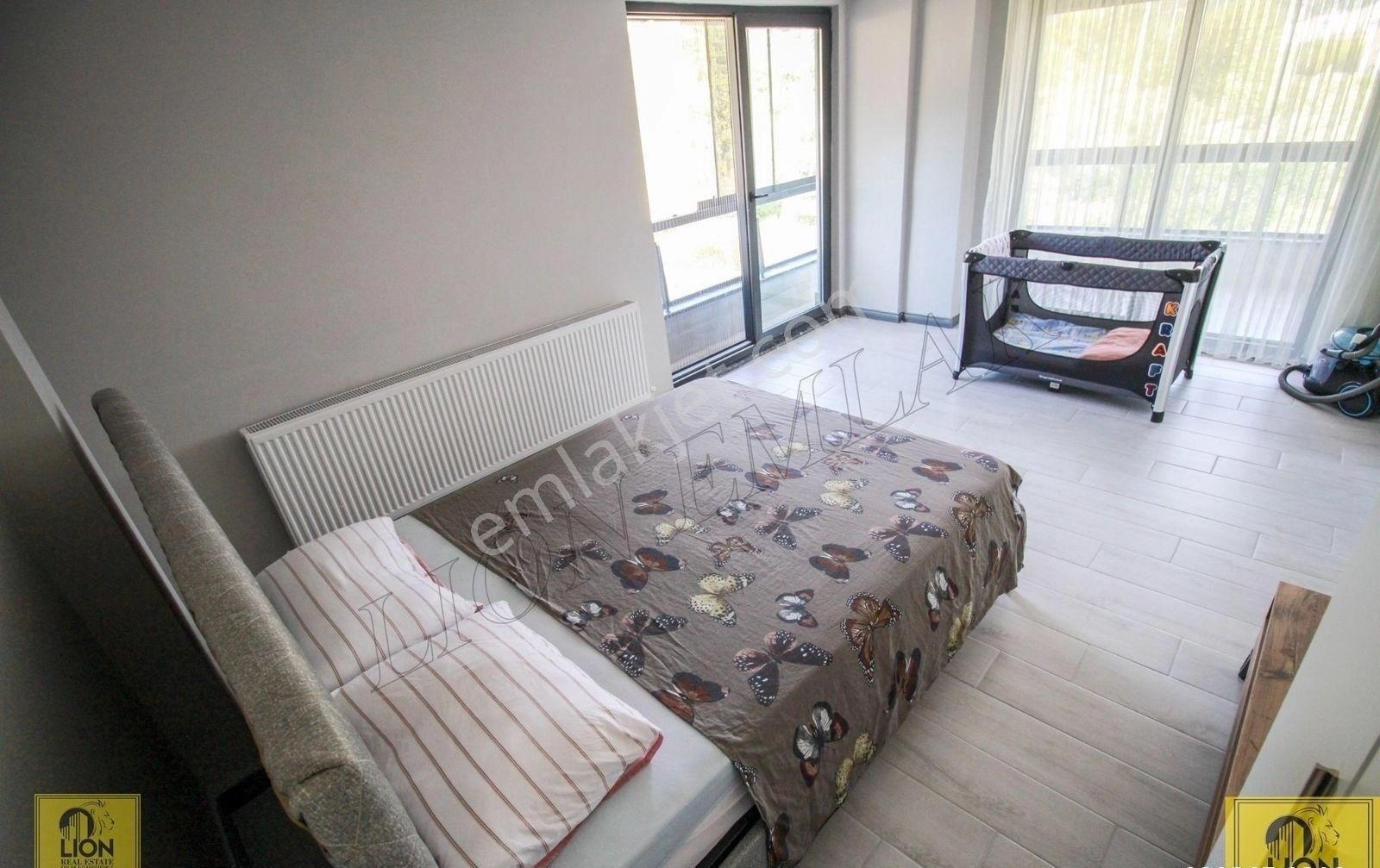 🟨⬛lıon Emlak'tan Erdek Ocaklar Ana Caddede 3 Yaşında Eşyalı 270 M² Triplex Villa⬛🟨 - Görsel 11