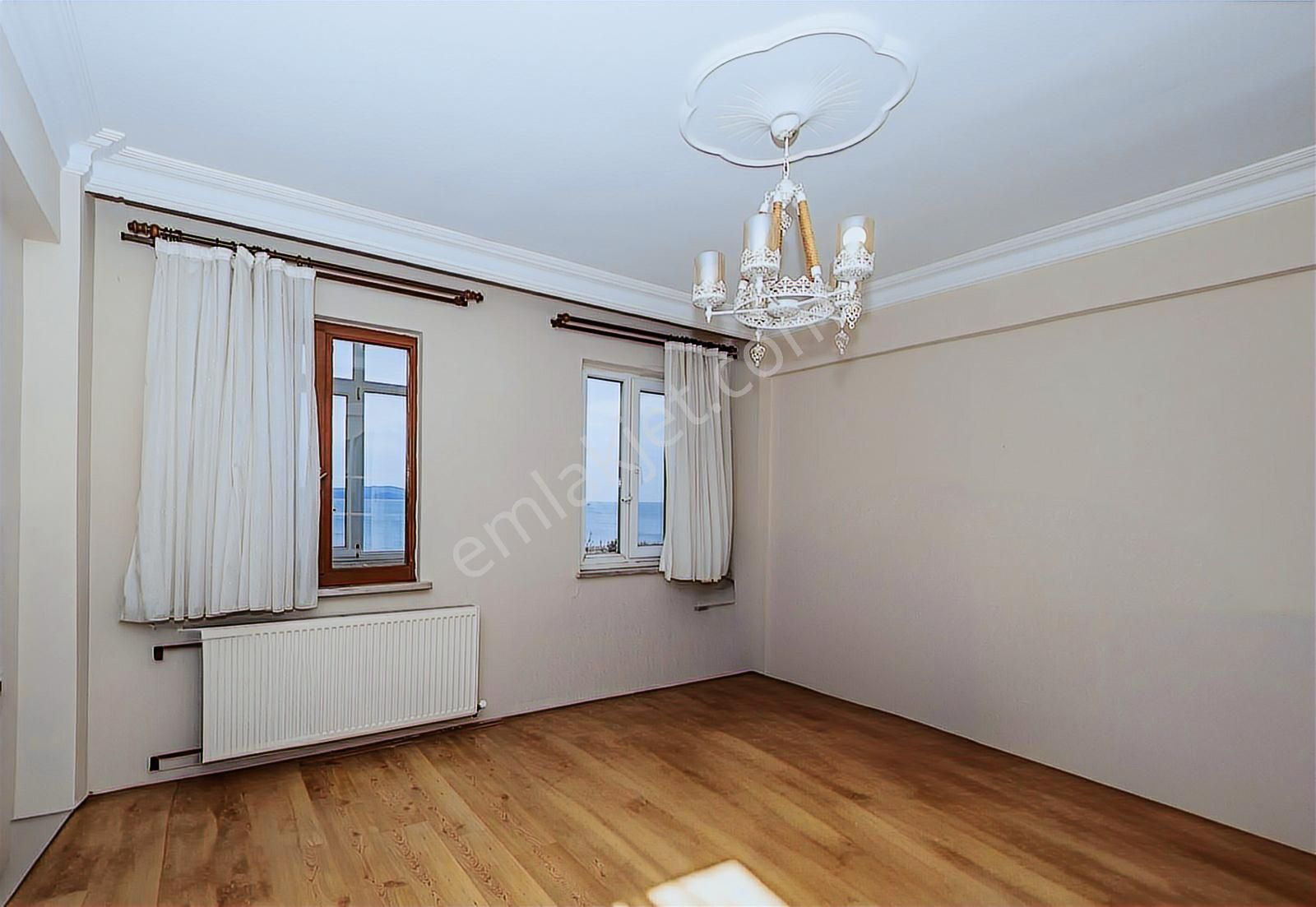 Bandırma Hacıyusuf Sahilde Mükemmel Manzaralı Yol Yalı Dairesi - Görsel 26