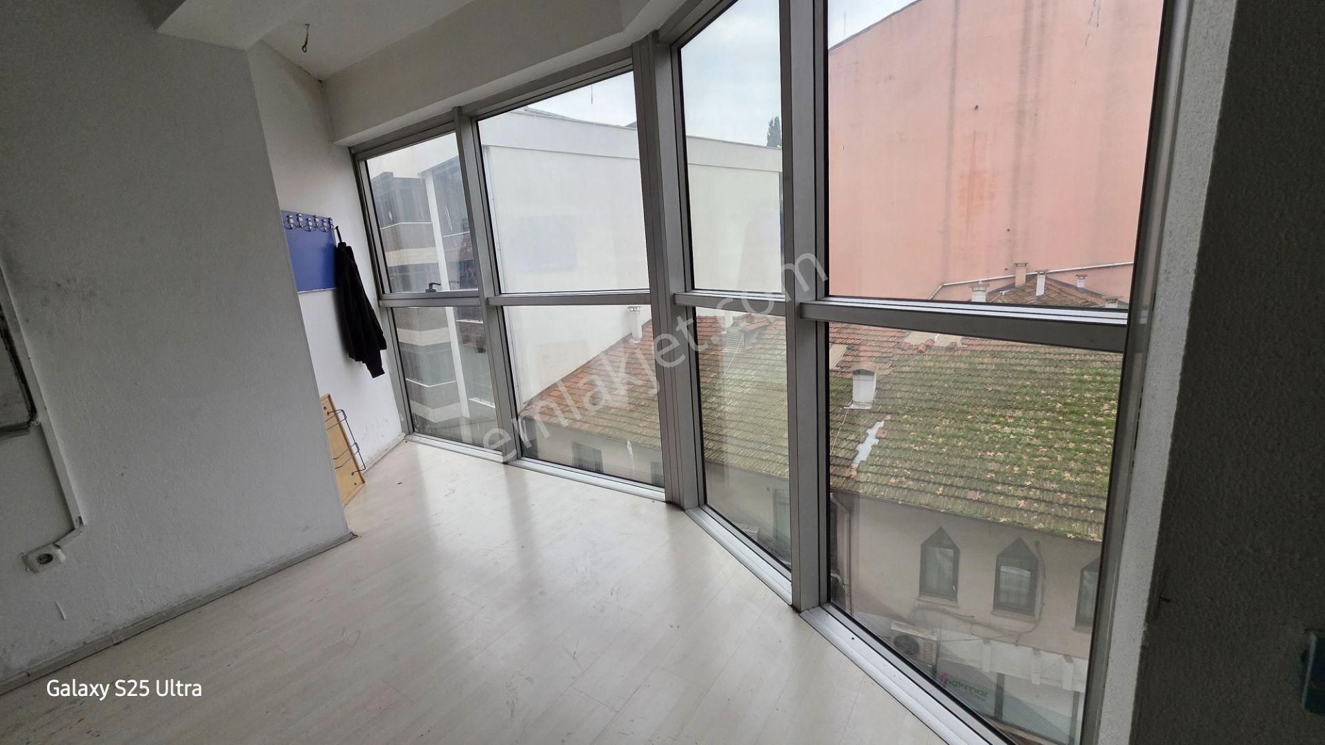 İzmit Merkez İnönü Caddesi Tv 41 Sk. Kiralık İş Yeri - Görsel 19