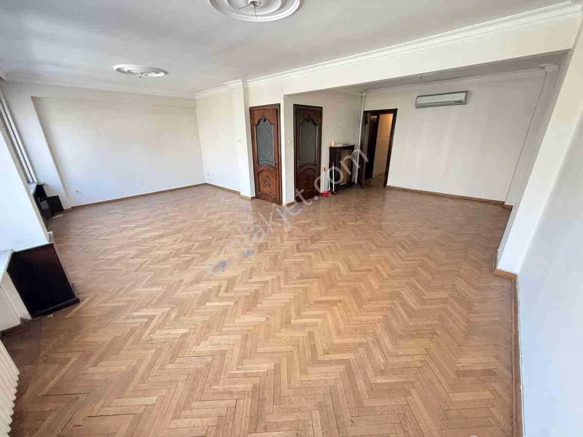 Halaskargazi Cadde Üzerinde 4+1 Asansörlü Satılık Daire - Görsel 11