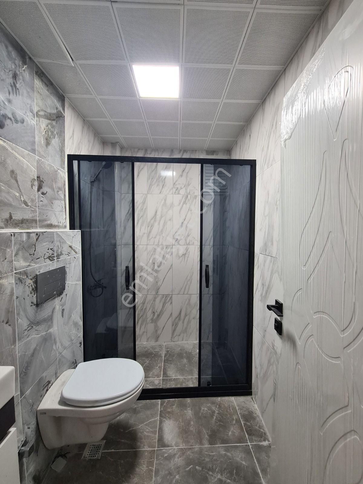 Estergon Cad. Paraleli 3.kat Konumlu Sıfır Binada Köşe 3+1 Daire - Görsel 20