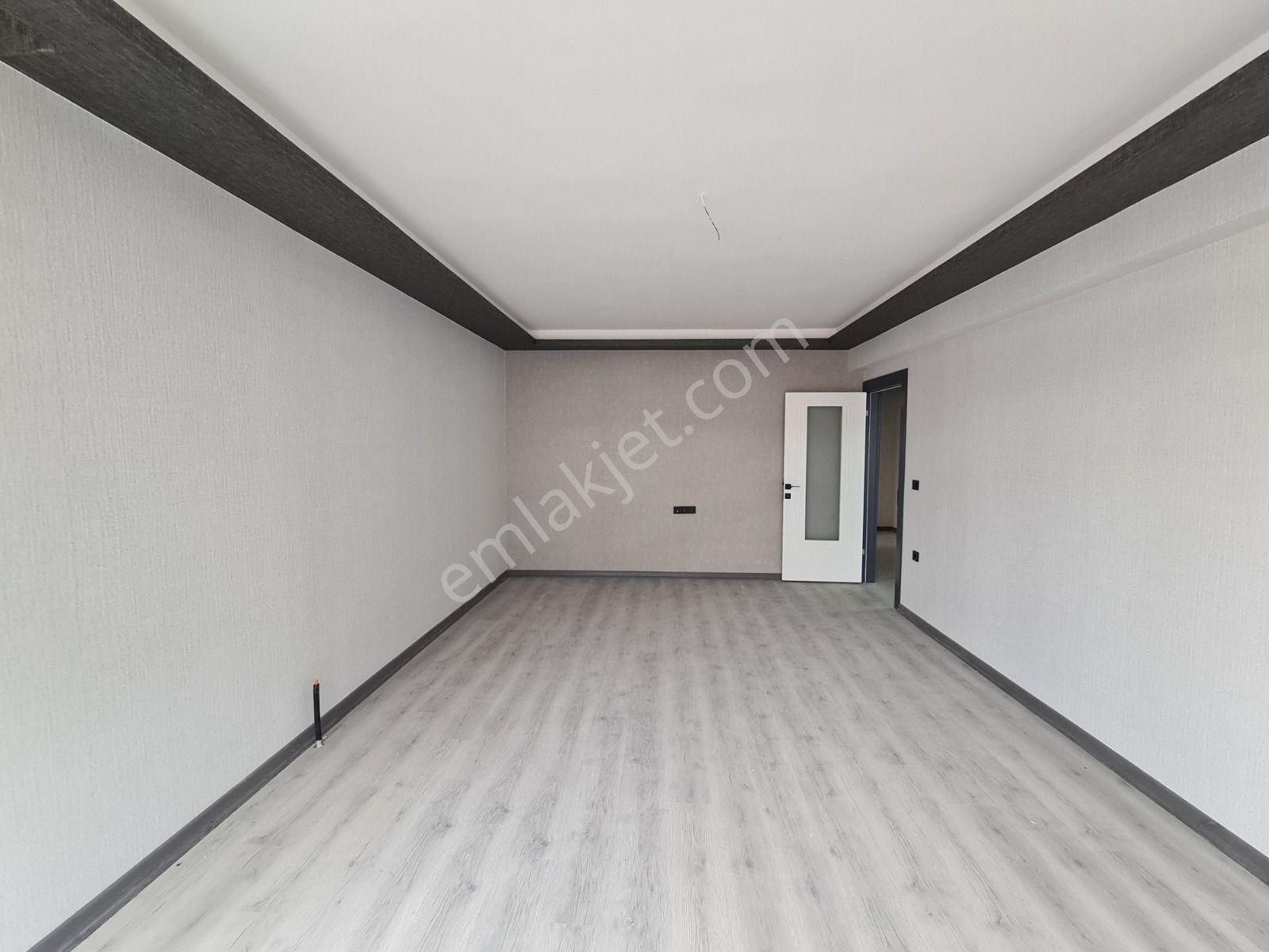 Estergon Cad. Paraleli 3.kat Konumlu Sıfır Binada Köşe 3+1 Daire - Görsel 10