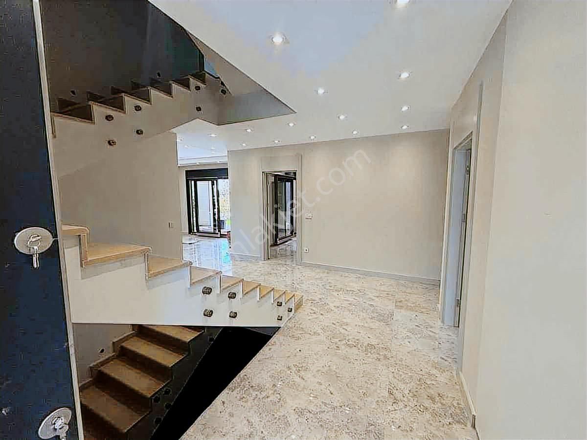 447 M² Lüks Vılla | 5+1, Müstakıl Havuzlu, 190 M² Teraslı - Görsel 6