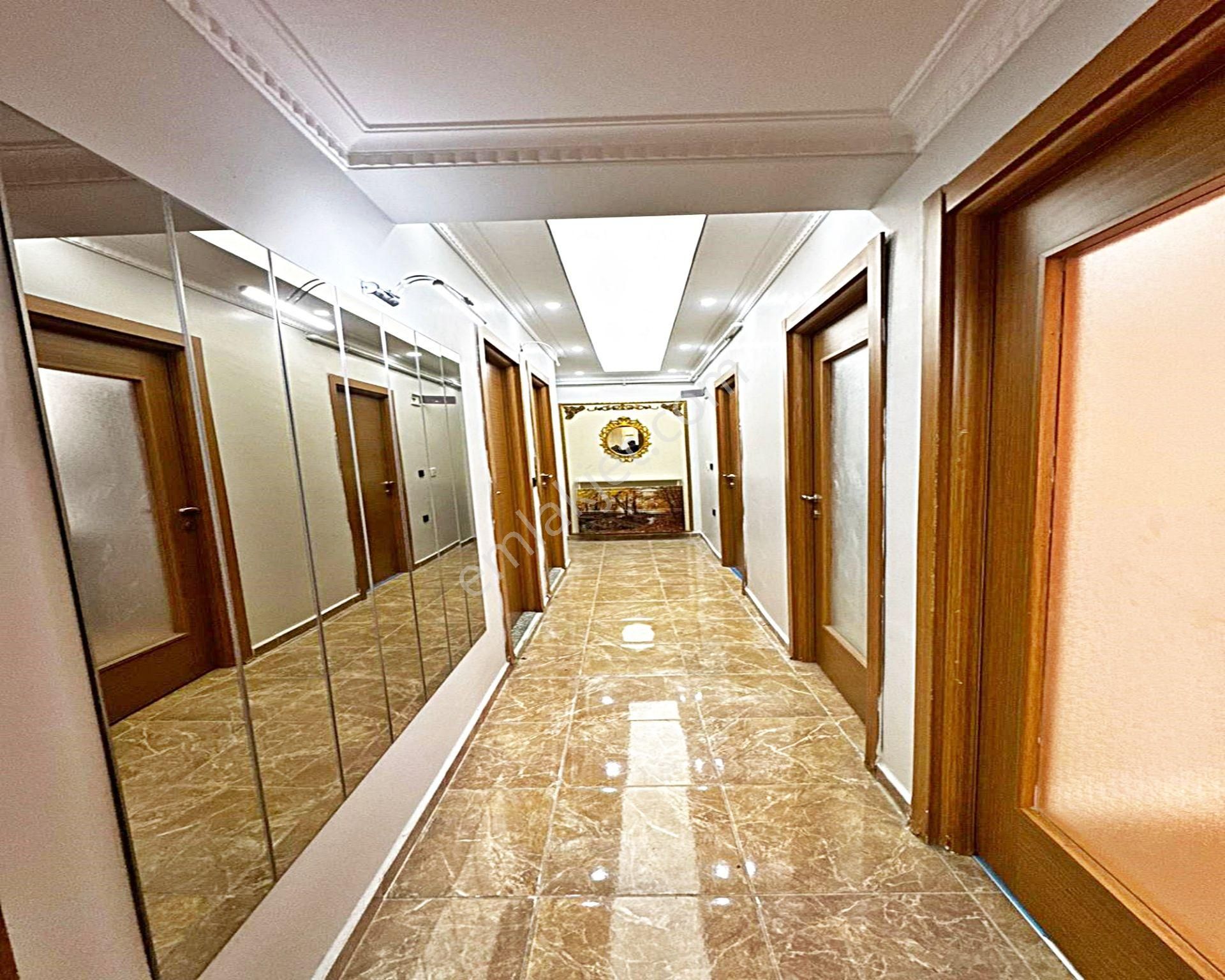 Metrobüse Yakın Ultra Dekorlu Kulanışlı 2+1 Temiz Satılık Daire - Görsel 22