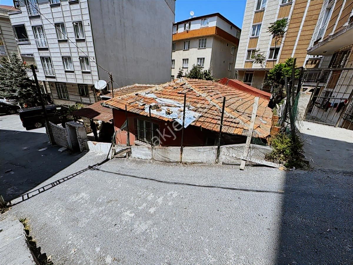 Esentepe Mah. Arsa İçerisinde 118 M2 Satılık Müstakil Ev