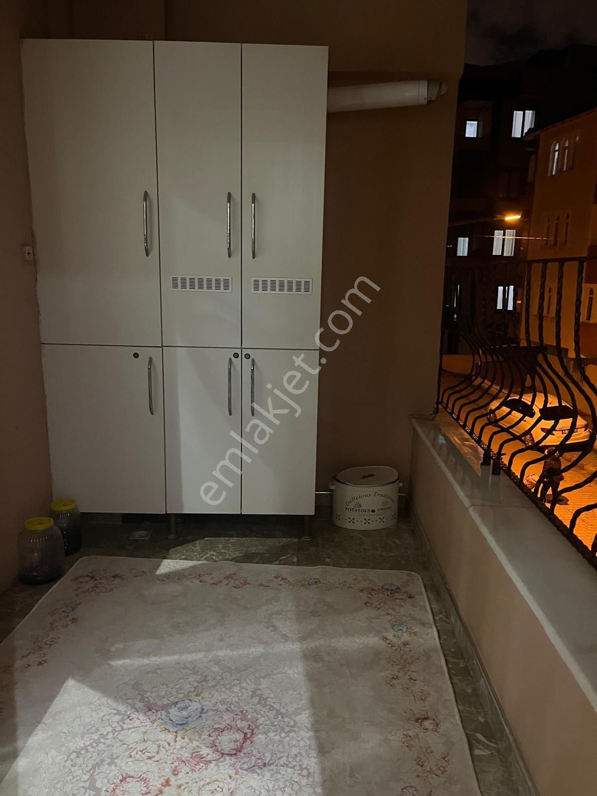 Özel Dekorlu 3+1 Yeni Bina 180m2 Otoparklı Asansörlü Full Eşyalı Acil Satılık - Görsel 21