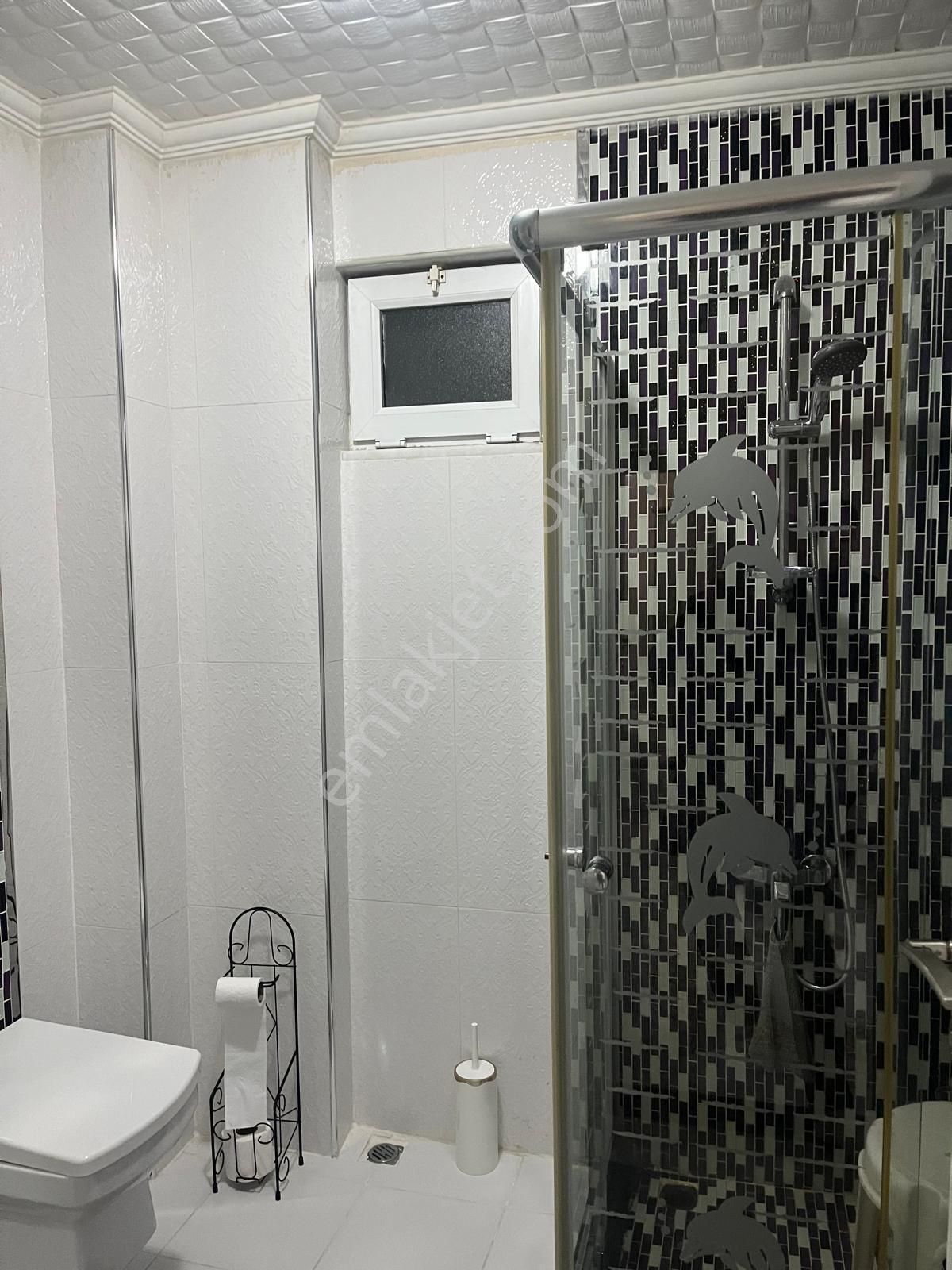 Özel Dekorlu 3+1 Yeni Bina 180m2 Otoparklı Asansörlü Full Eşyalı Acil Satılık - Görsel 17