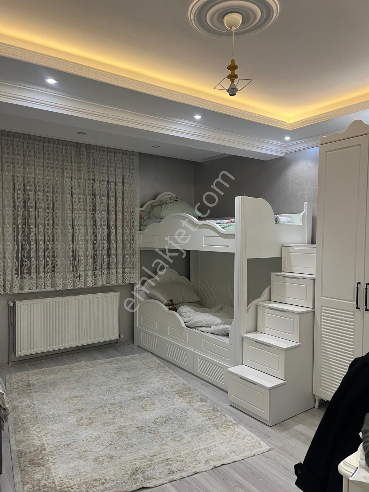 Özel Dekorlu 3+1 Yeni Bina 180m2 Otoparklı Asansörlü Full Eşyalı Acil Satılık - Görsel 8