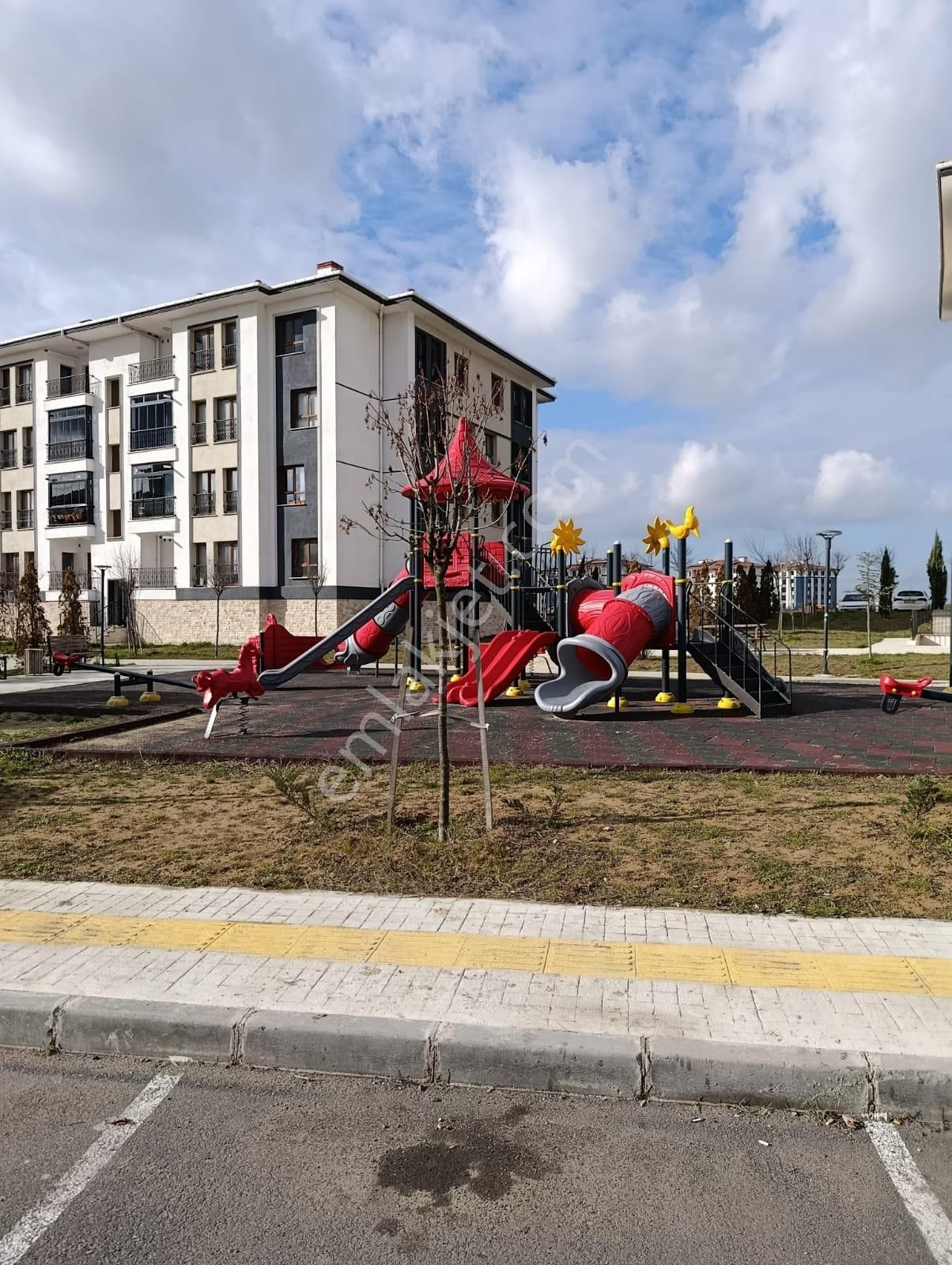 Turyap'tan Kemalettin Mahalesi Toki Konutlarında Satılık 2+1 Daire