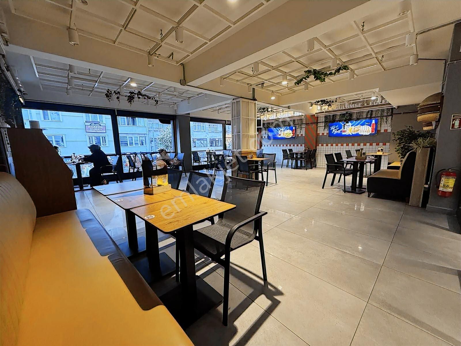 Sultan Selim Mh.ana Cadde Harika Konum Devren Fast Food Restoran - Görsel 14