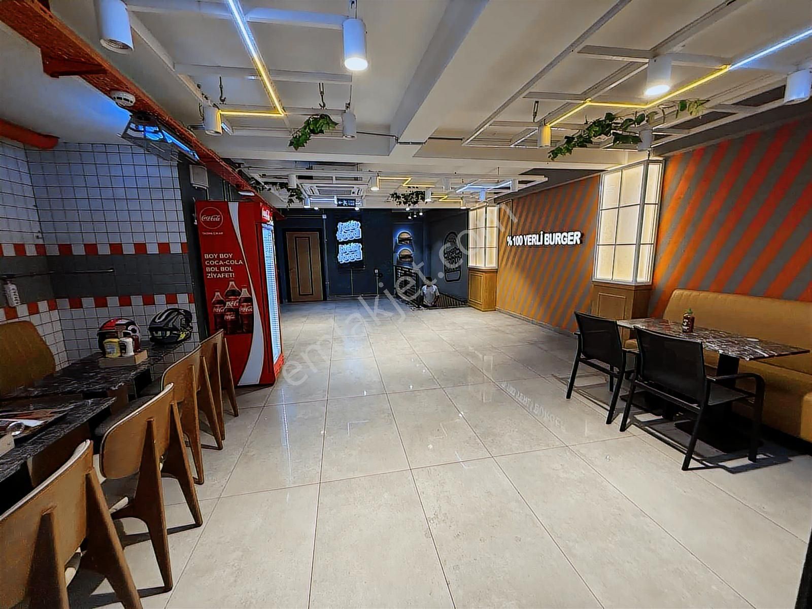 Sultan Selim Mh.ana Cadde Harika Konum Devren Fast Food Restoran - Görsel 3