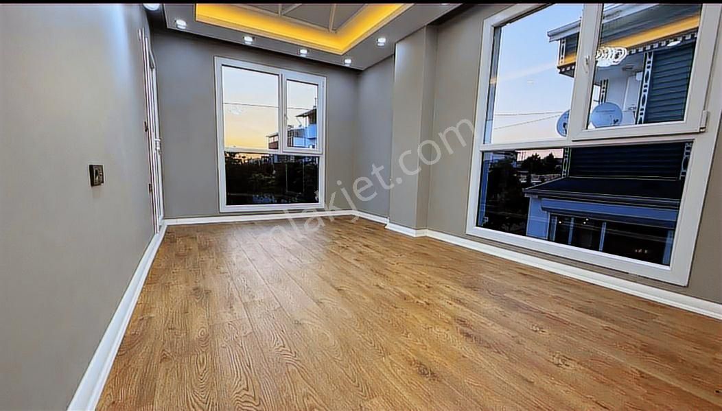 Tekirdağ Yeniçiftlikte Lux 4+1 Villa - Görsel 18