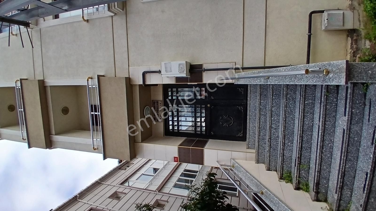 Ataşehirde Yeditepe Üniversitesine Çok Yakın Boş Daire - Görsel 19
