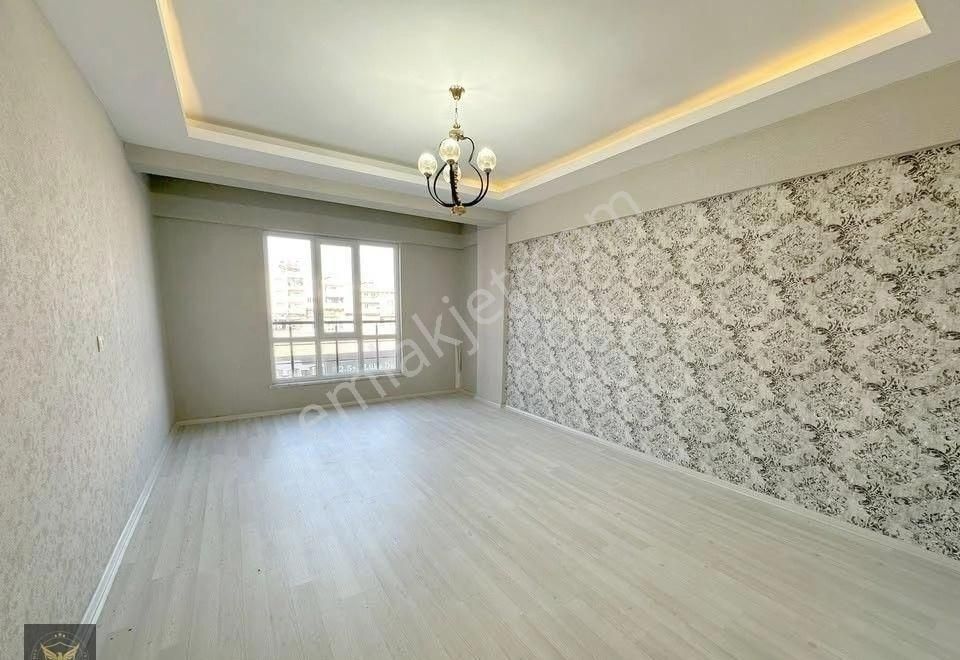 Beylikdüzü'nde Emsalsiz Özel Tasarımlı 2+1 Ultra Geniş Dairemiz - Görsel 4