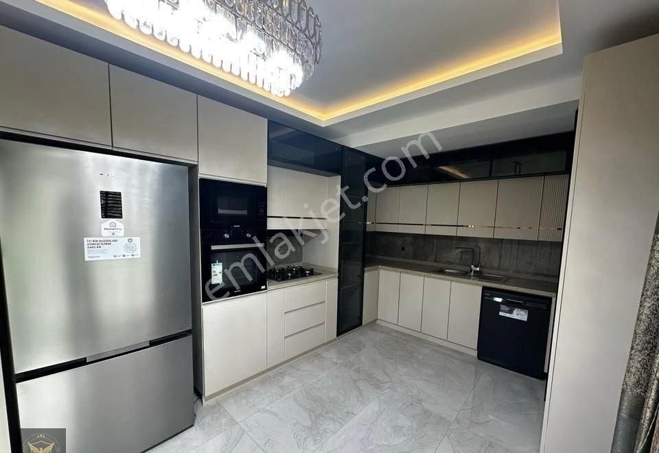 Beylikdüzü Hasırcılar Avm Arkasında Evebeyn Banyolu 2+1 Arakat Daire - Görsel 2