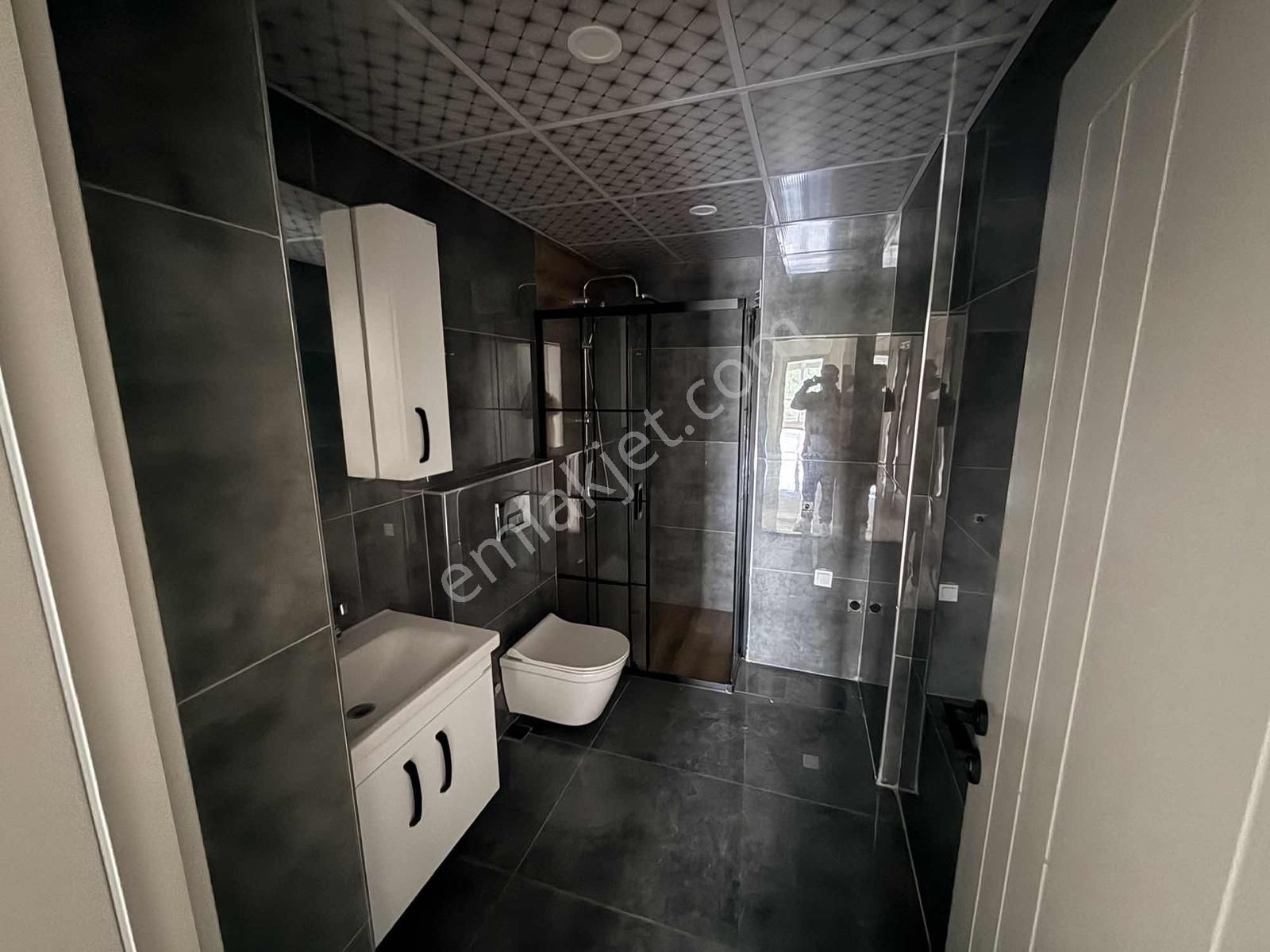 Sinanefendi' Eml'den Erenköy'de Ayrı Mutfak Cadde Üstü Geniş 2+1 - Görsel 7