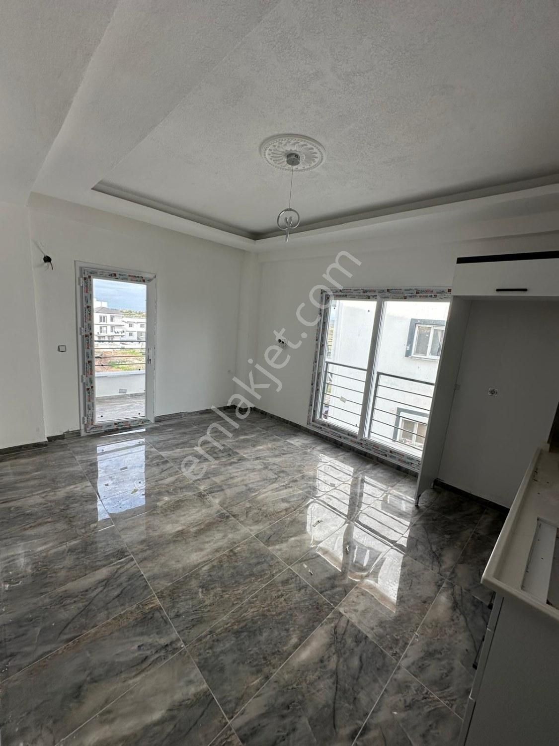 Didim Hisar Mahallesin'de Asansörlü Uygun Fiyata Sıfır 1+1 Daire - Görsel 4