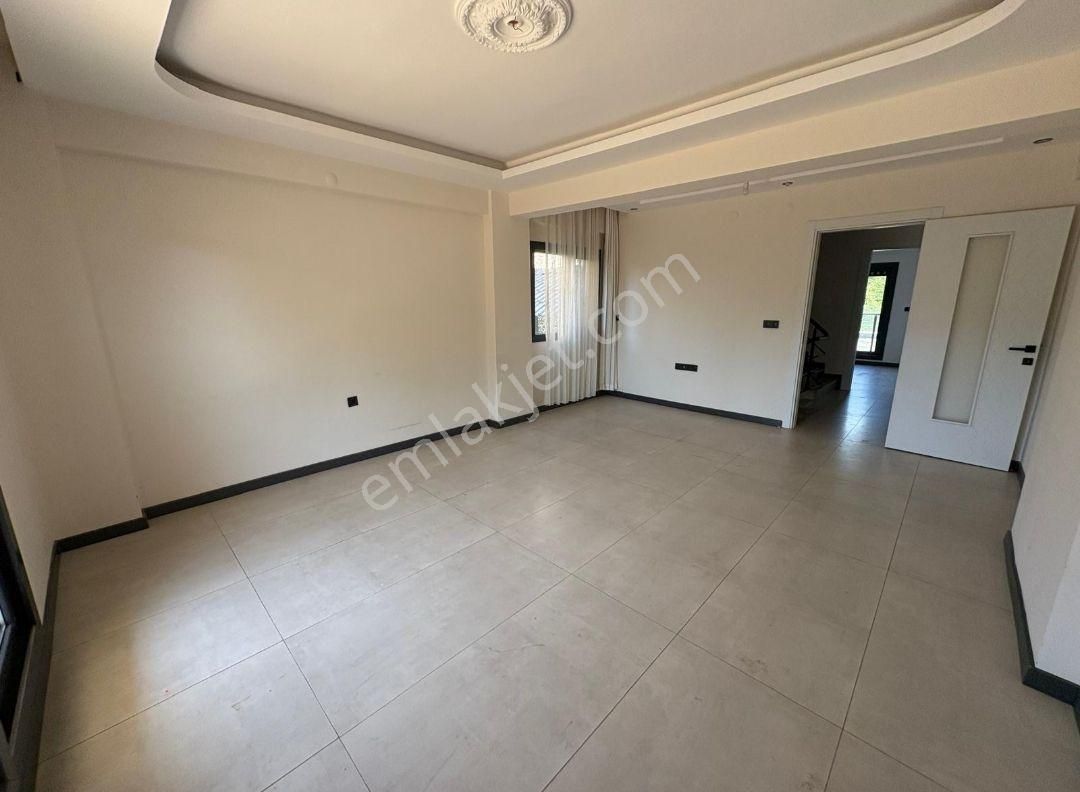 Ayrancılar İnönü Mah Yerden Isıtmalı 4+1 Müstakil Havuzlu Villa - Görsel 28