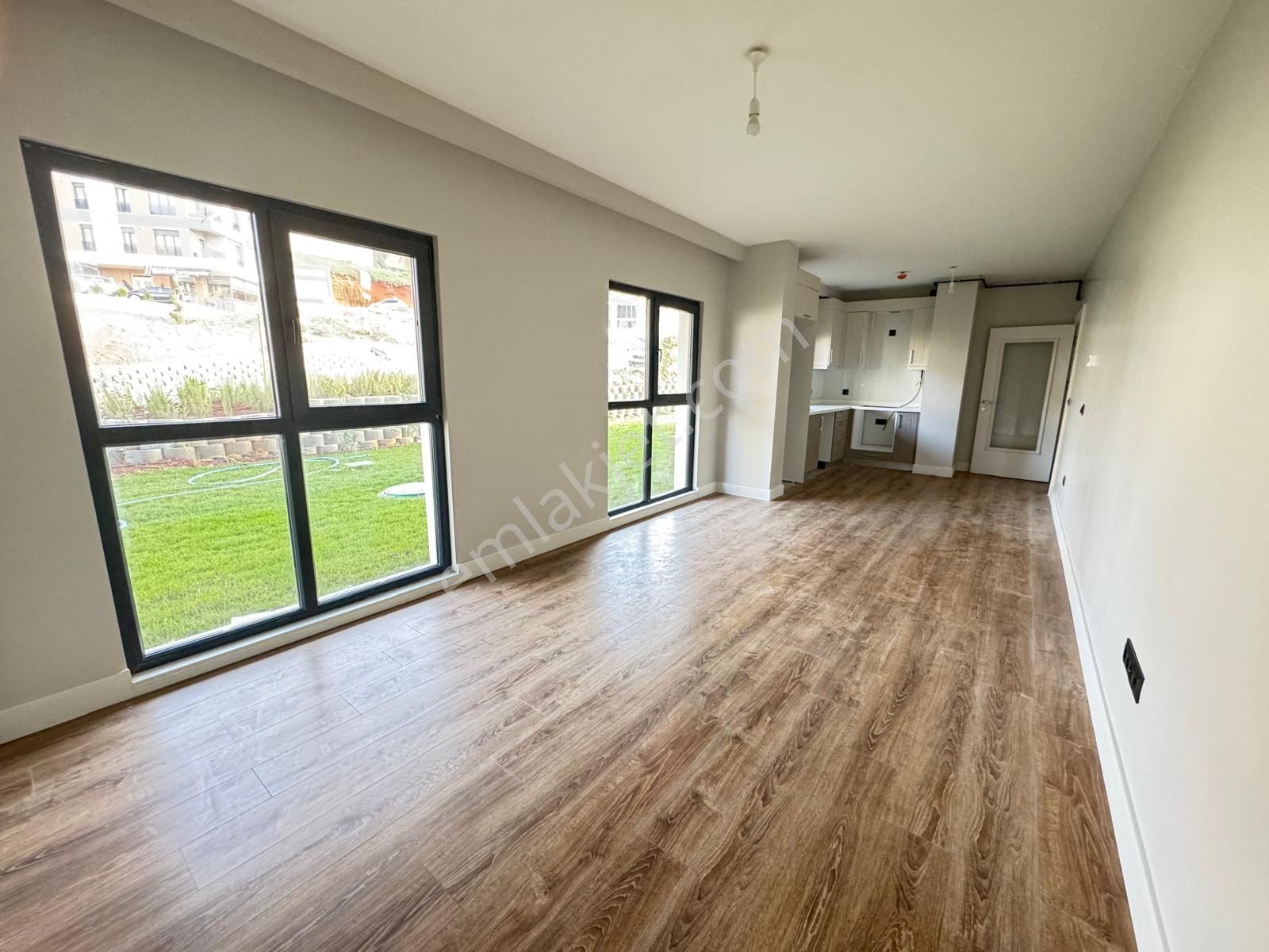 Remax Anı 'dan Yeni Çamlıca Toki Evleri 'nde 2+1 Kiralık Daire