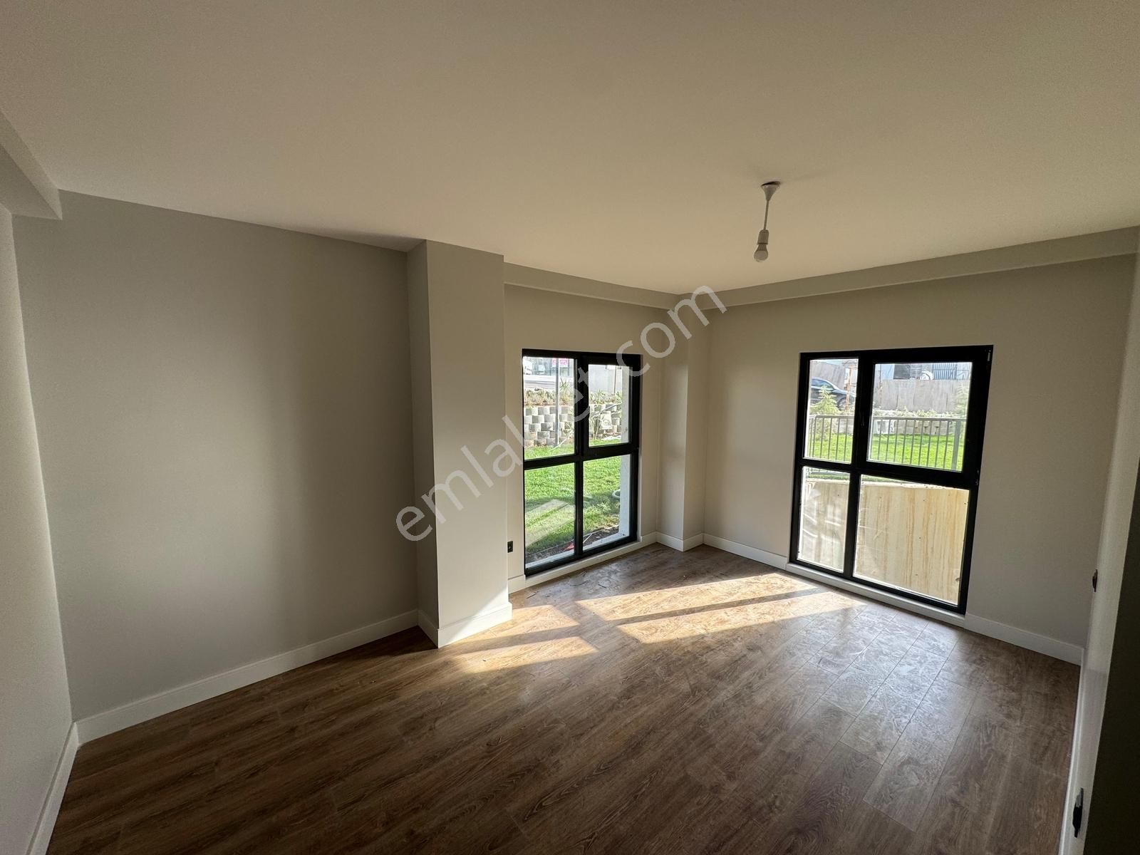 Remax Anı 'dan Yeni Çamlıca Toki Evleri 'nde 2+1 Kiralık Daire - Görsel 28