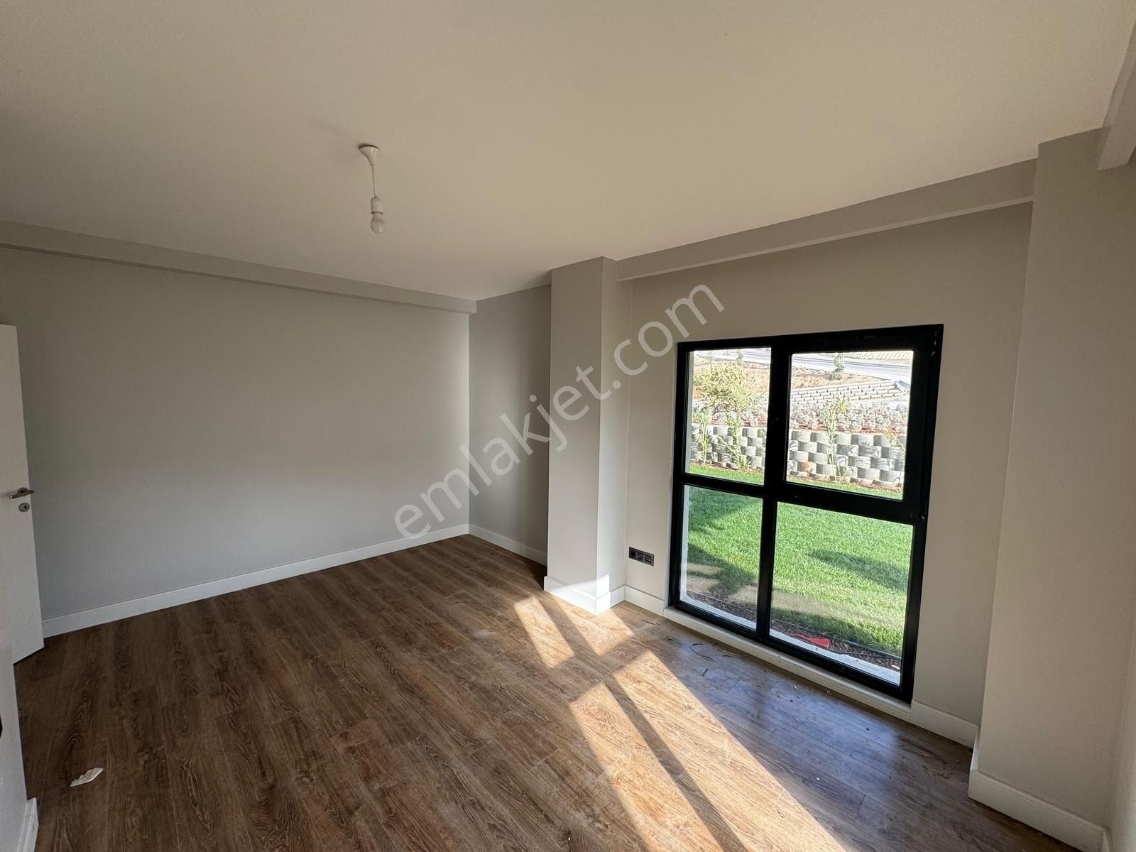 Remax Anı 'dan Yeni Çamlıca Toki Evleri 'nde 2+1 Kiralık Daire - Görsel 17