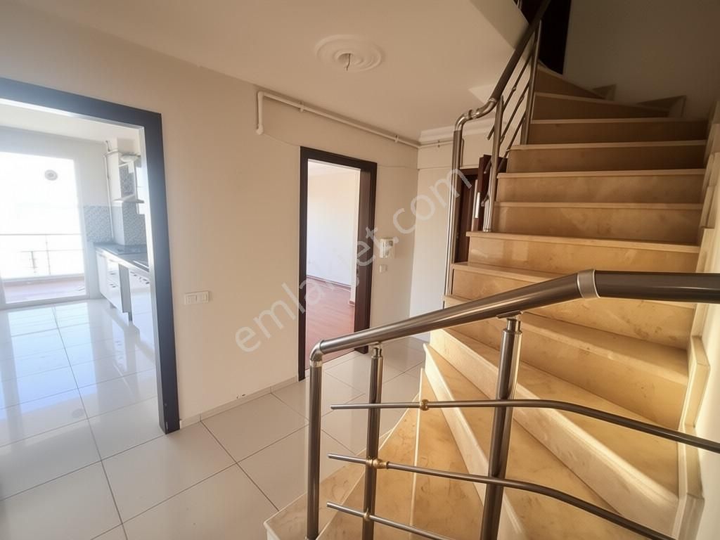 Üçevlerde Geniş 5+1 Dubleks Üstten Girişli, Ekstra Yaşam Alanlı - Görsel 24