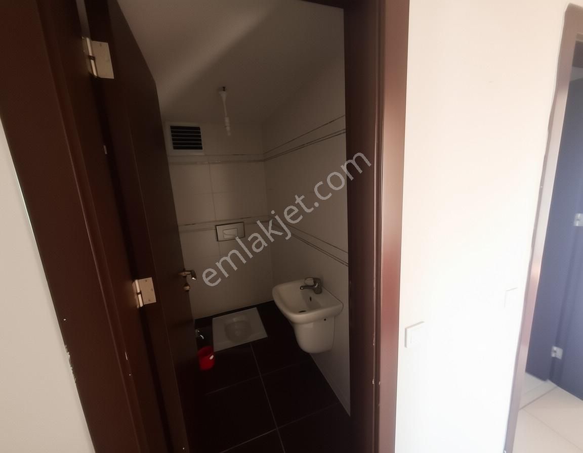 Üçevlerde Geniş 5+1 Dubleks Üstten Girişli, Ekstra Yaşam Alanlı - Görsel 11