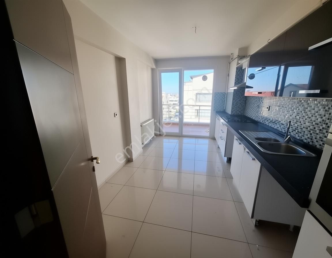 Üçevlerde Geniş 5+1 Dubleks Üstten Girişli, Ekstra Yaşam Alanlı - Görsel 32