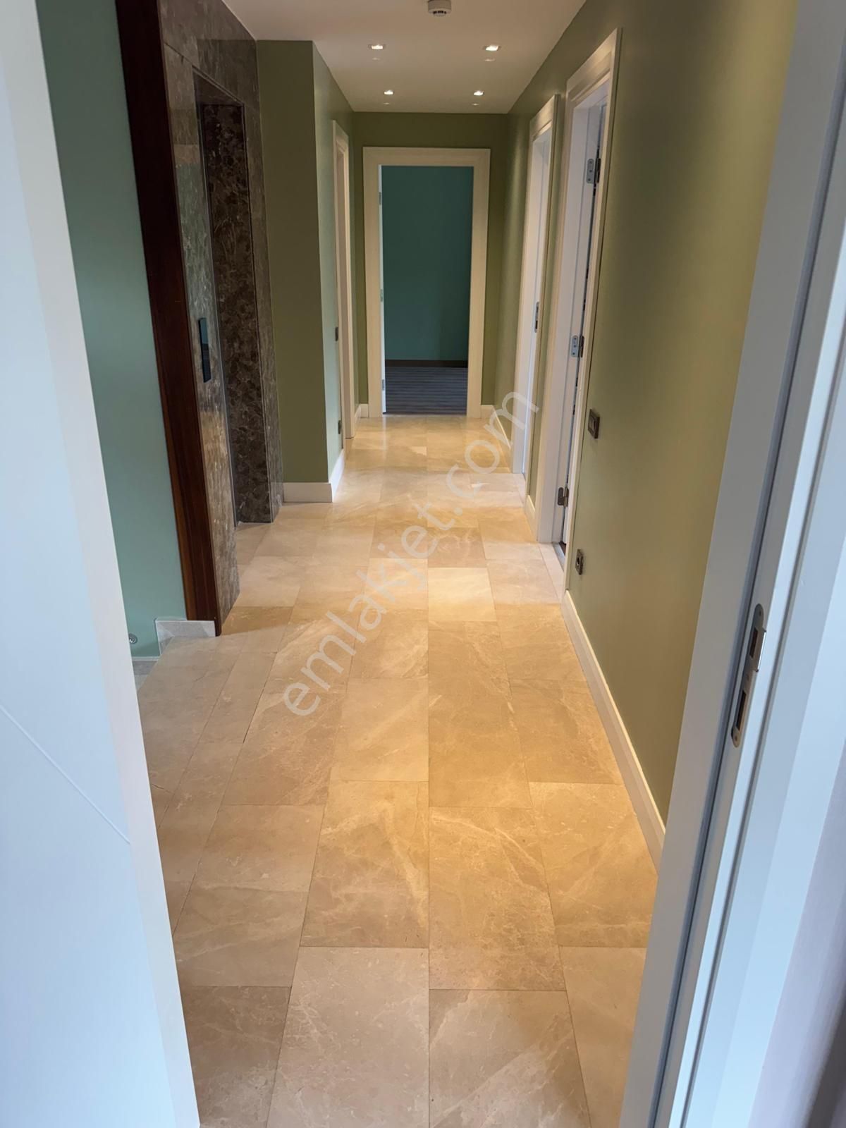 İstanbul Bahçeşehir Yonca Villaparkta Ultra Lüks 8+2 Villa - Görsel 14