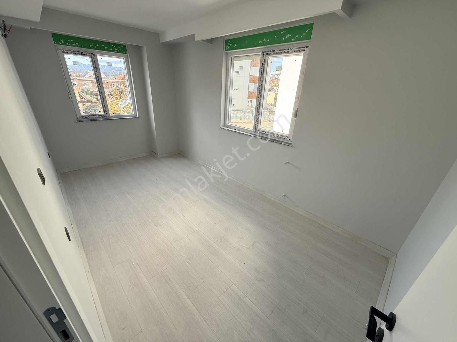 Sinanefendi Eml'den Çamlıbel'de Ayrı Mutfaklı Arakat Fırsat 2+1 - Görsel 10