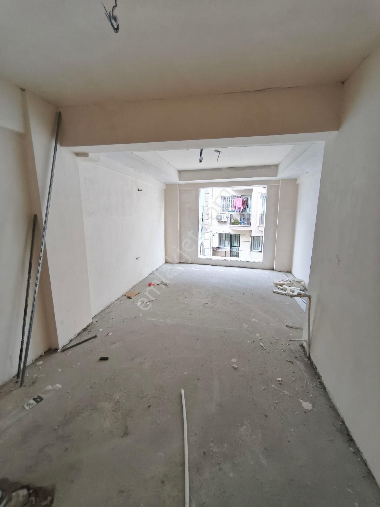 Yeşilyurt Hastane Yakını Sıfır 1+1 Yatırımlık Doğalgazlı Çift Cephe - Görsel 4