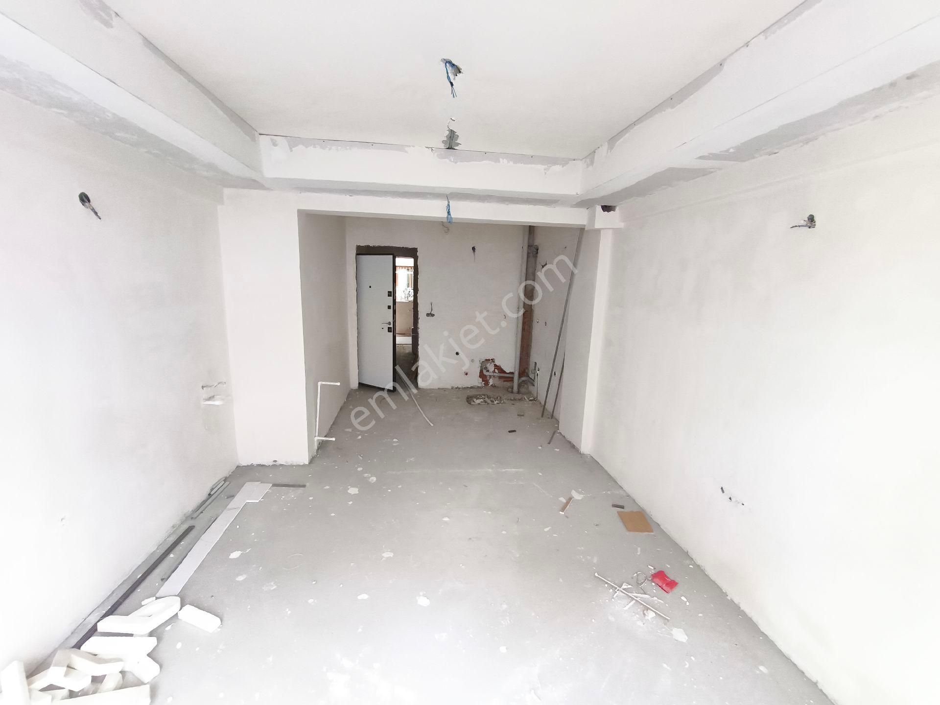 Yeşilyurt Hastane Yakını Sıfır 1+1 Yatırımlık Doğalgazlı Çift Cephe - Görsel 3