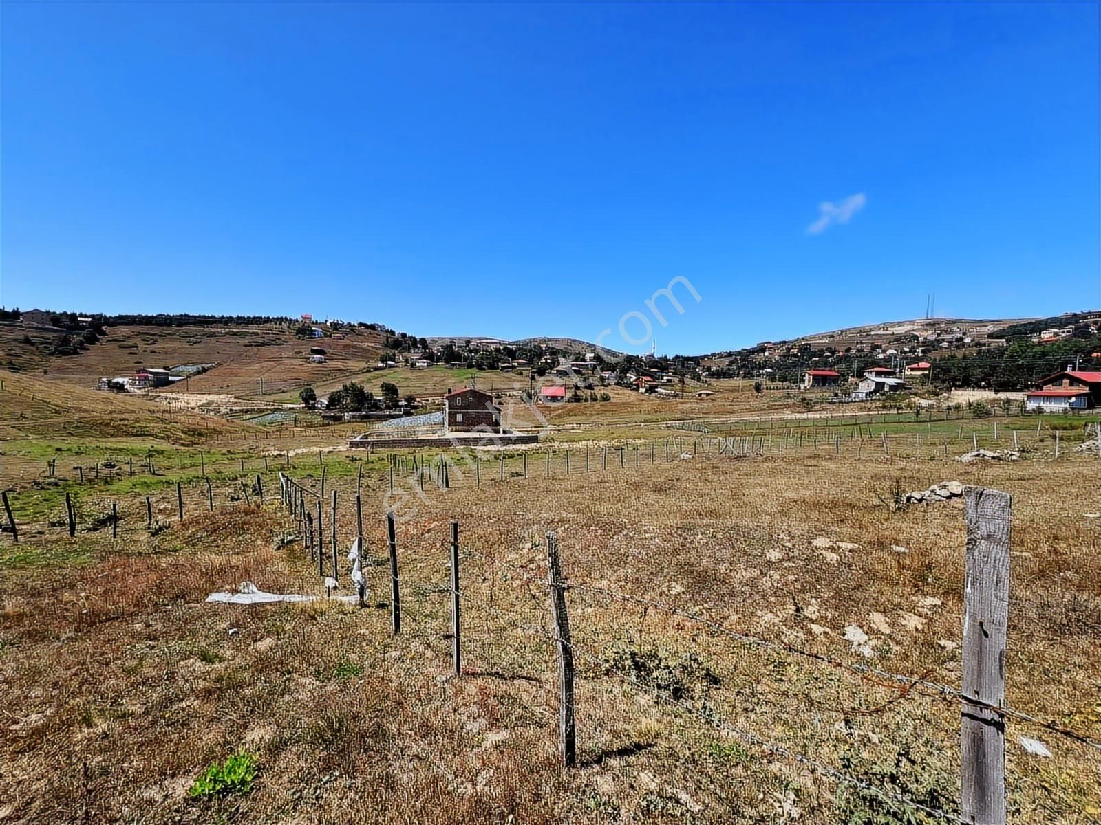 Elektrik,su,yol Problemi Yok Çambaşı Merkezde Satılık Ev+arsa - Görsel 8