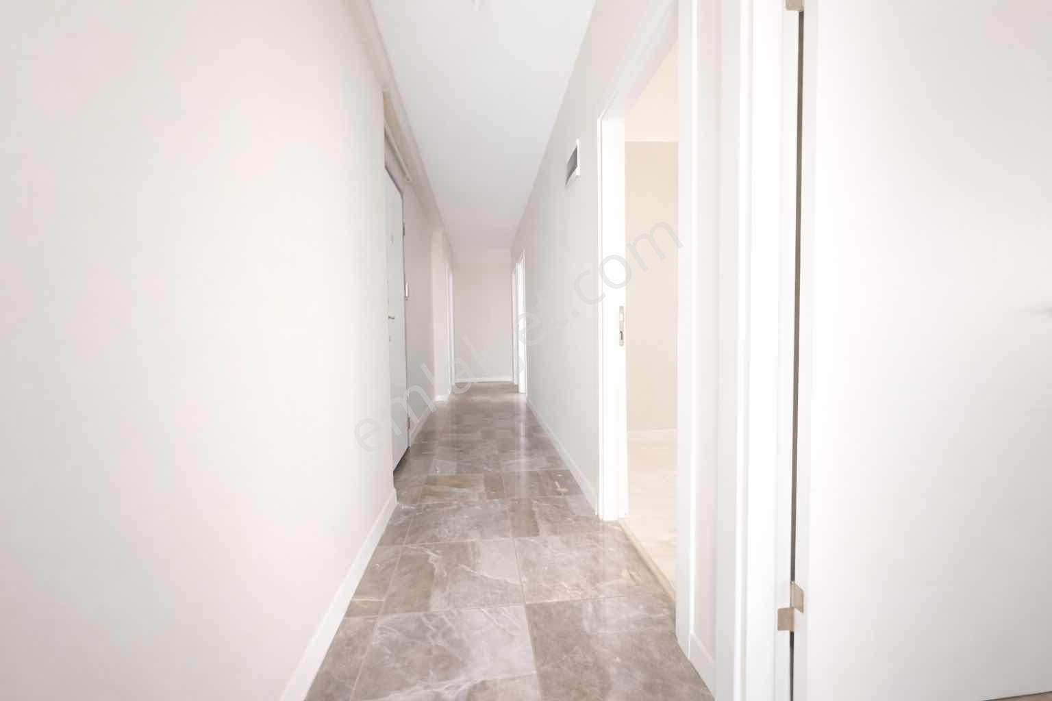 Sultanbeyli Adil Mahallesi,butik Sitede,boyalı,kiralık 2+1 Daire - Görsel 20