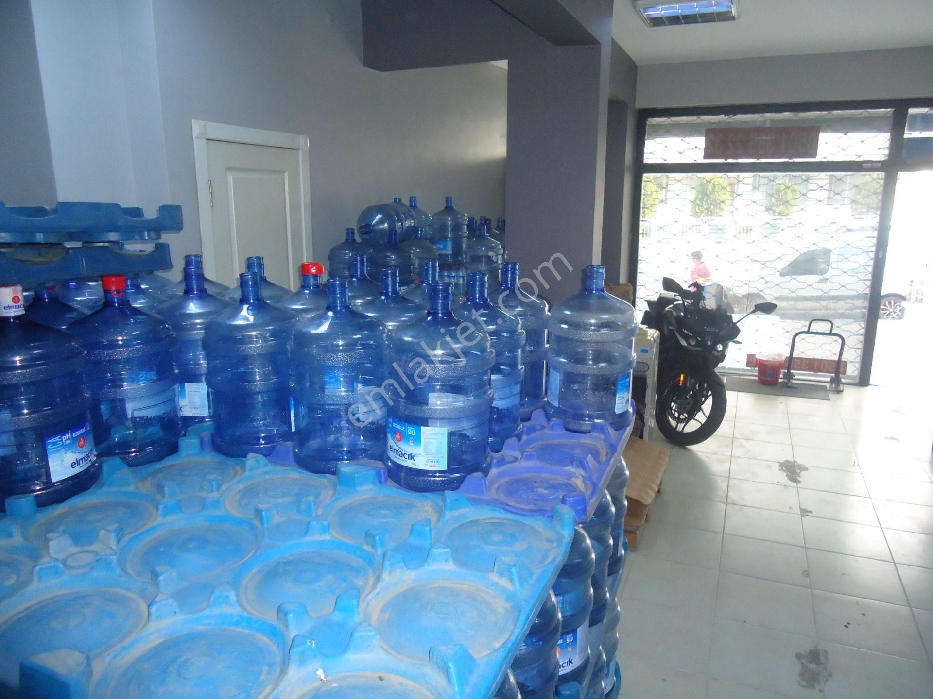 Krc'den Cadde Üzerinde Devren Satılık 70 M2 Dükkan - Görsel 5