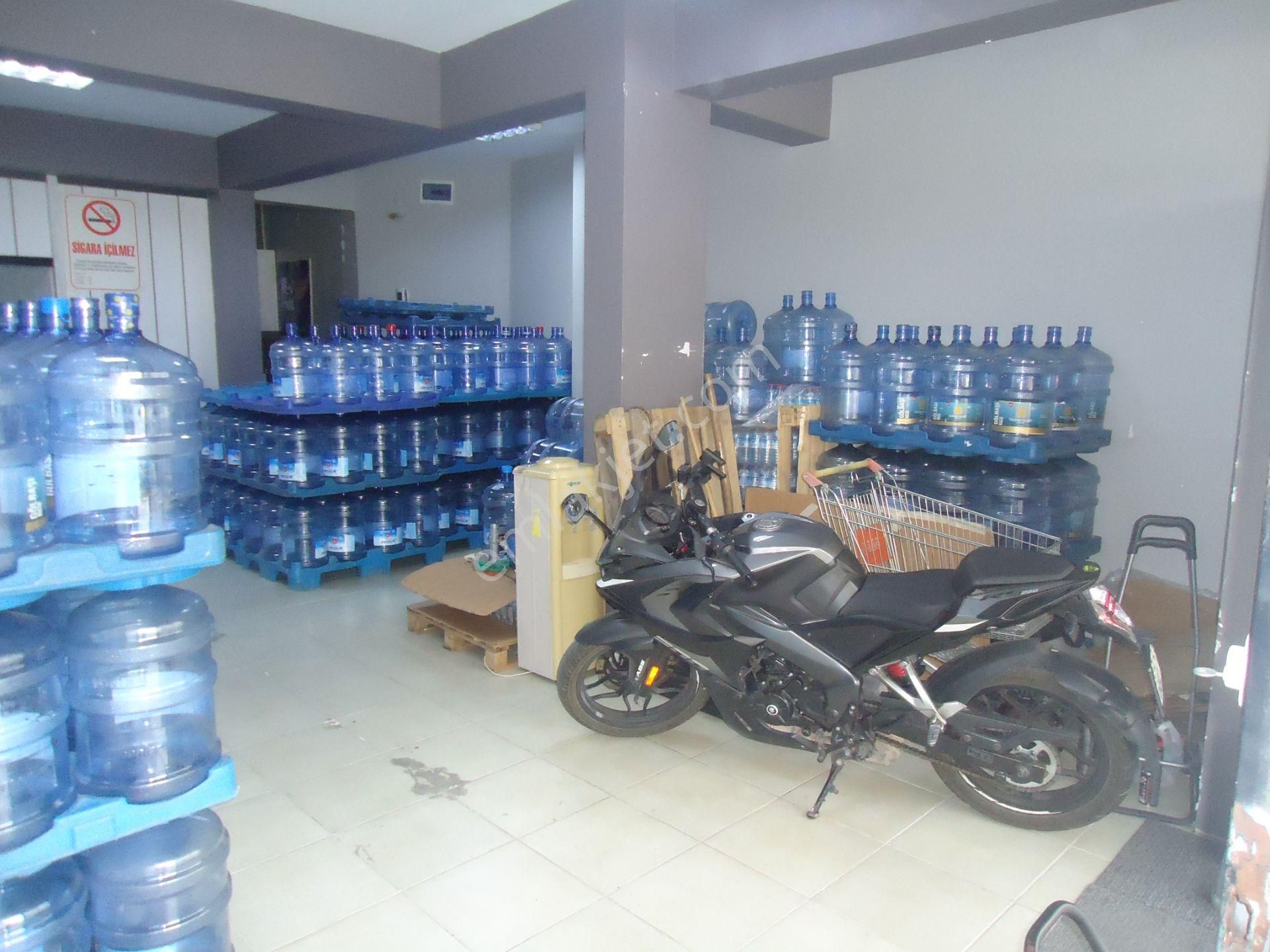 Krc'den Cadde Üzerinde Devren Satılık 70 M2 Dükkan - Görsel 2