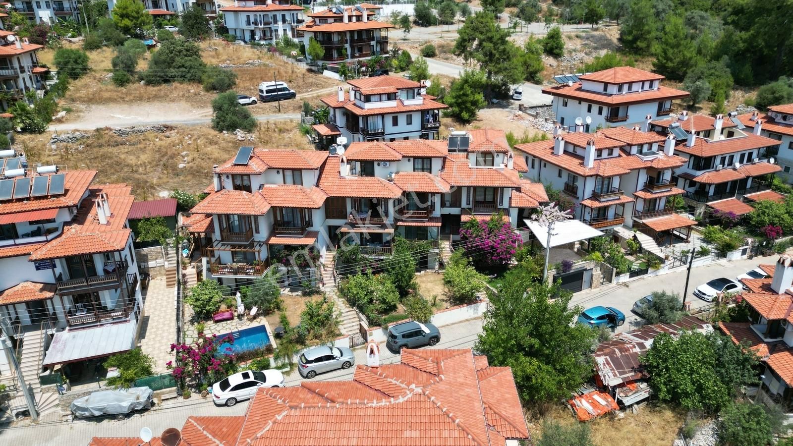 Deniz Manzaralı Akyaka Mimarisi 3+1 Bahçeli Dubleks Daire