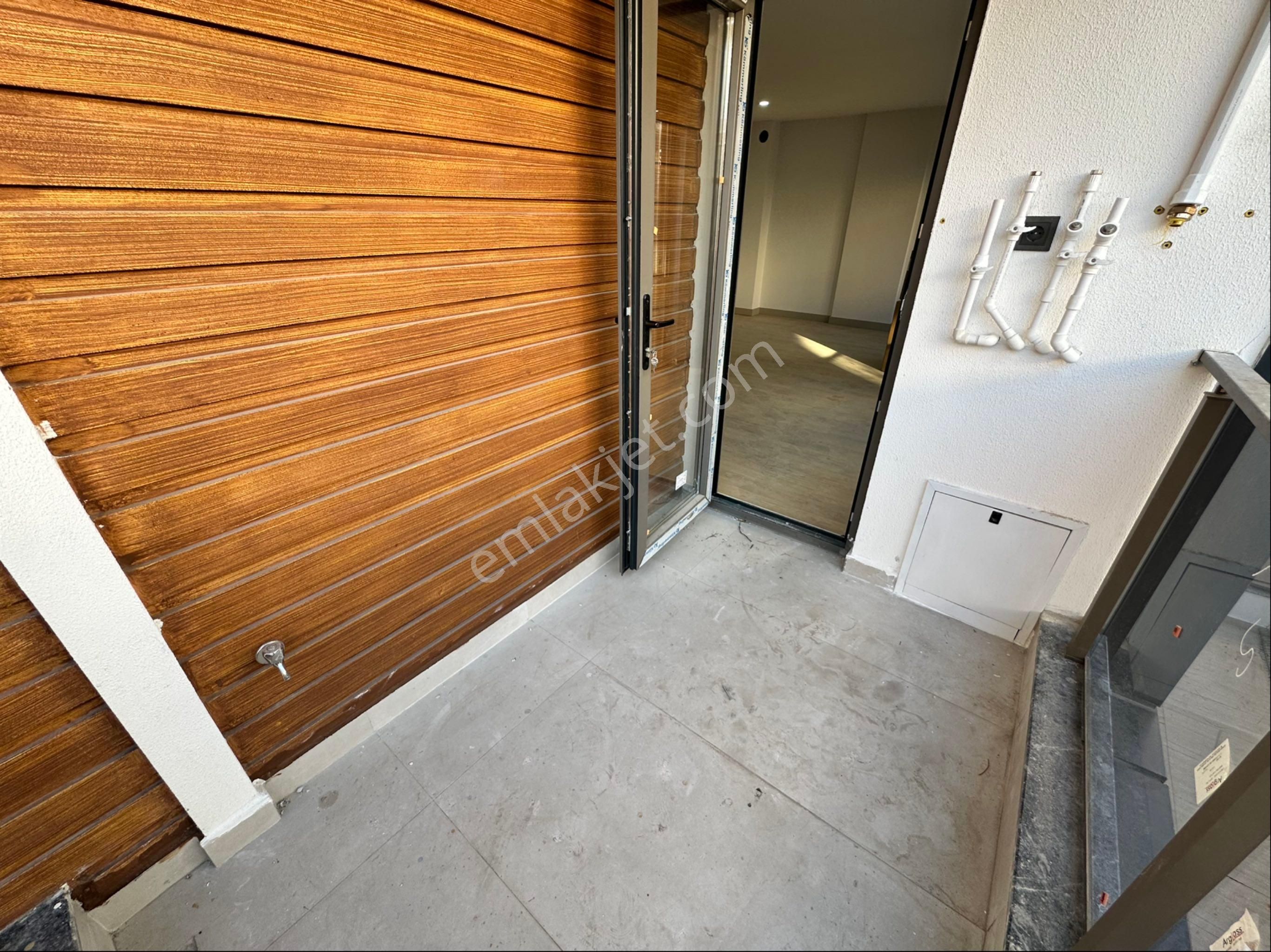 Denize 500 Metre Kapalı Mutfaklı Yeni Binada 2+1 Satılık Daire - Görsel 8