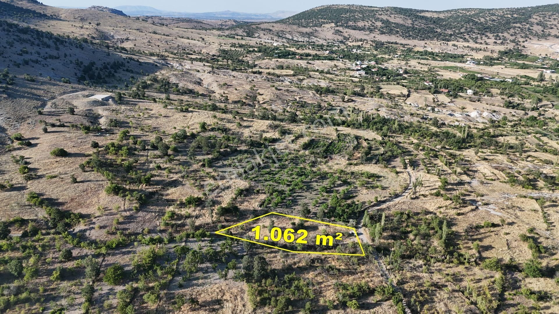 Konya / Meram / Yeşiltekke Mahallesinde 1.062 M² Müstakil Tapulu Tarla - Görsel 4