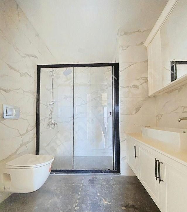 Ender Uysal Gayrimenkul'den Çakmak’ta Havuzlu Sitede Ara Kat Lüks 3.5+1... - Görsel 17